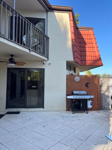 3648 Victoria Drive, West Palm Beach, FL 33406