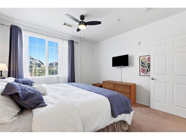 2705 S Danube Way 201, Aurora, CO 80013