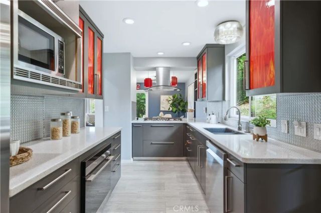 14001 Summit, Whittier, CA 90602