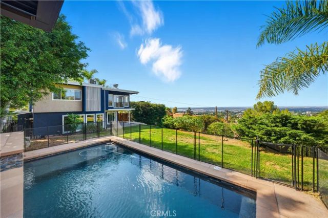 14001 Summit, Whittier, CA 90602