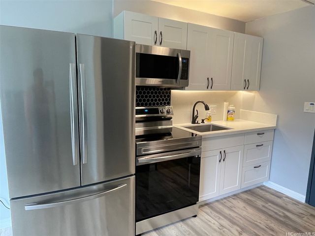 1511 Nuuanu Avenue 232, Honolulu, HI 96817