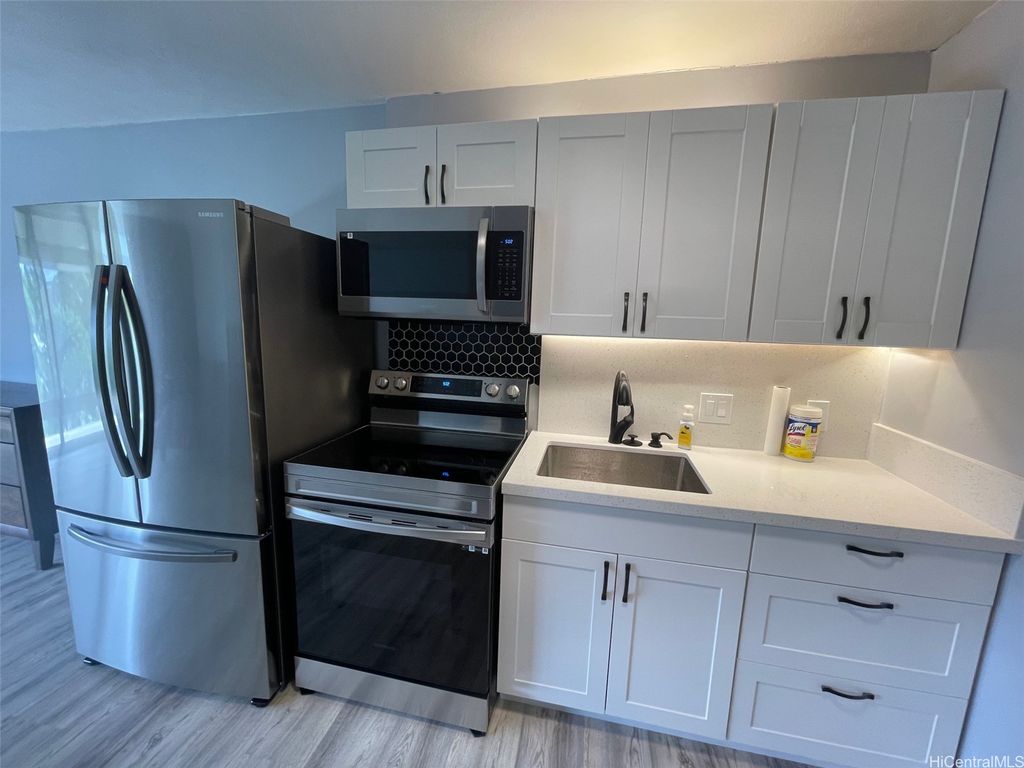 1511 Nuuanu Avenue 232, Honolulu, HI 96817