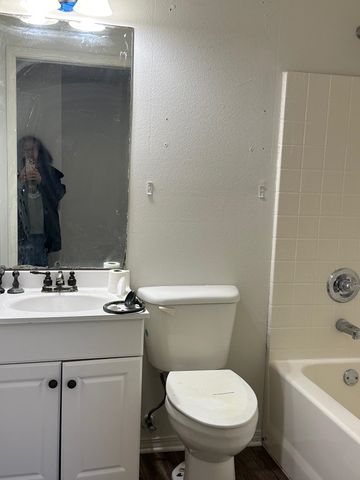 1813 Riverstone, Longview, TX 75605