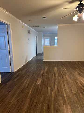 1813 Riverstone, Longview, TX 75605