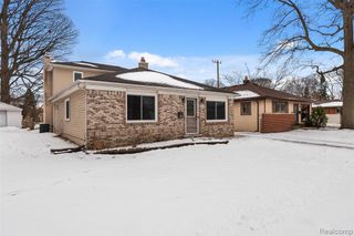 4205 Harding Street, Dearborn Heights, MI 48125