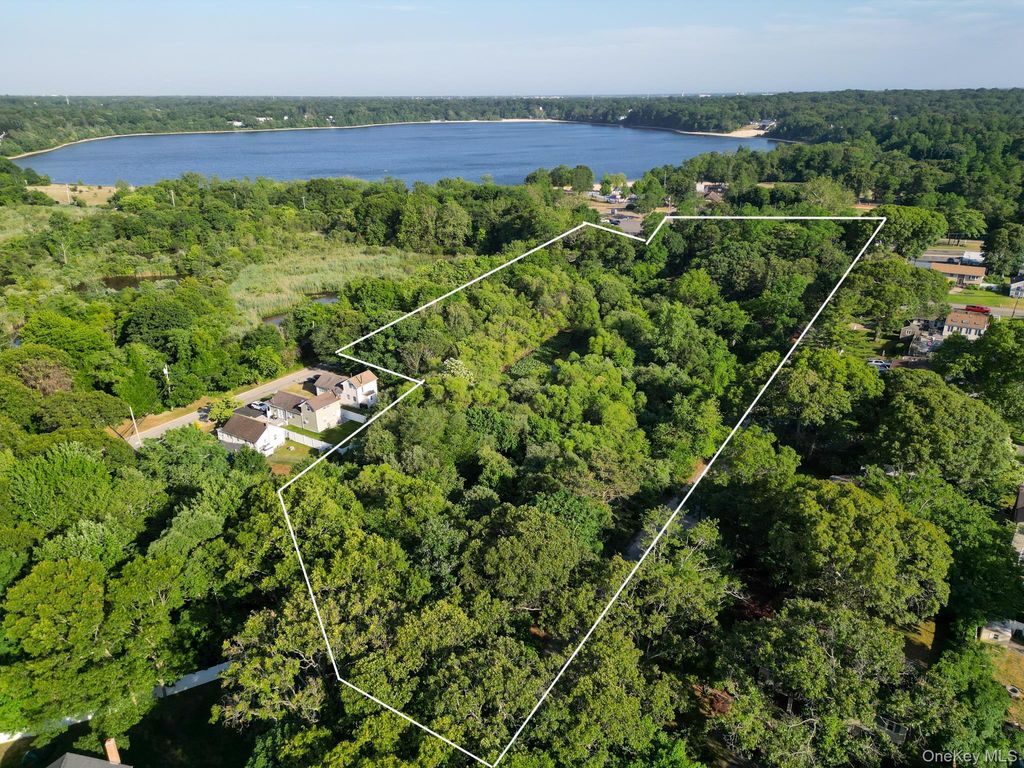357 Smithtown Boulevard, Nesconset, NY 11767 — photo 2