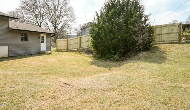 2089 Charlotte Drive NE, Cleveland, TN 37323