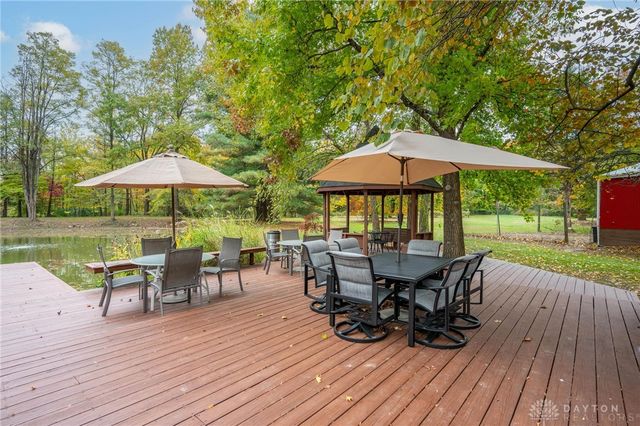 945 S Nixon Camp Road, Oregonia, OH 45054