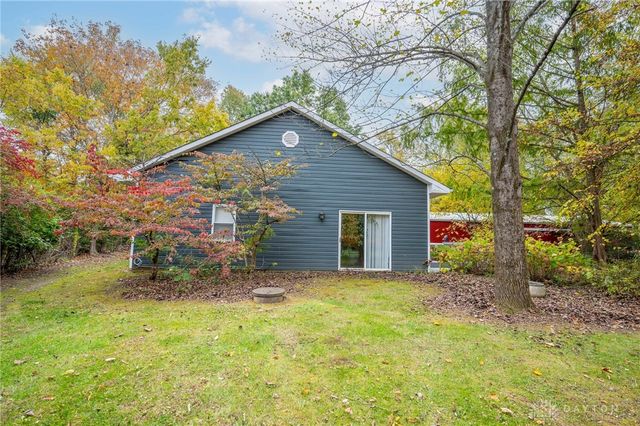945 S Nixon Camp Road, Oregonia, OH 45054