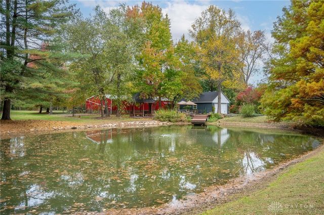 945 S Nixon Camp Road, Oregonia, OH 45054
