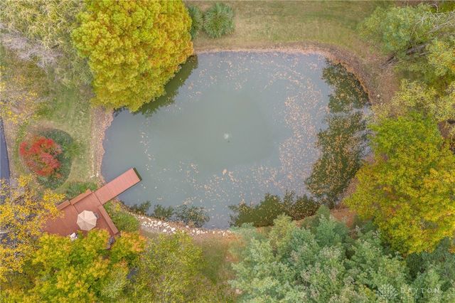 945 S Nixon Camp Road, Oregonia, OH 45054