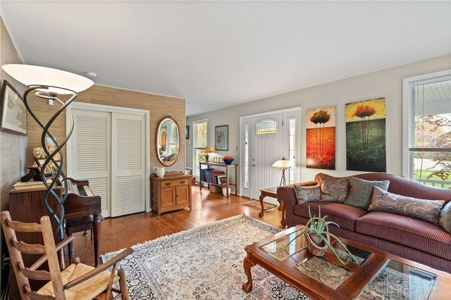 945 S Nixon Camp Road, Oregonia, OH 45054