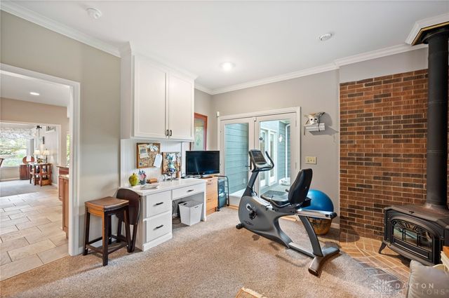 945 S Nixon Camp Road, Oregonia, OH 45054