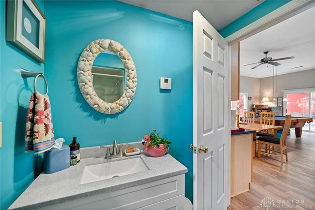 945 S Nixon Camp Road, Oregonia, OH 45054