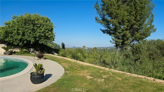 5966 Rod, Woodland Hills, CA 91367