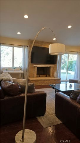 5966 Rod, Woodland Hills, CA 91367