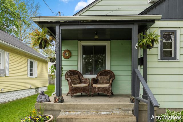 884 Hollywood Street, Grand Rapids, MI 49505