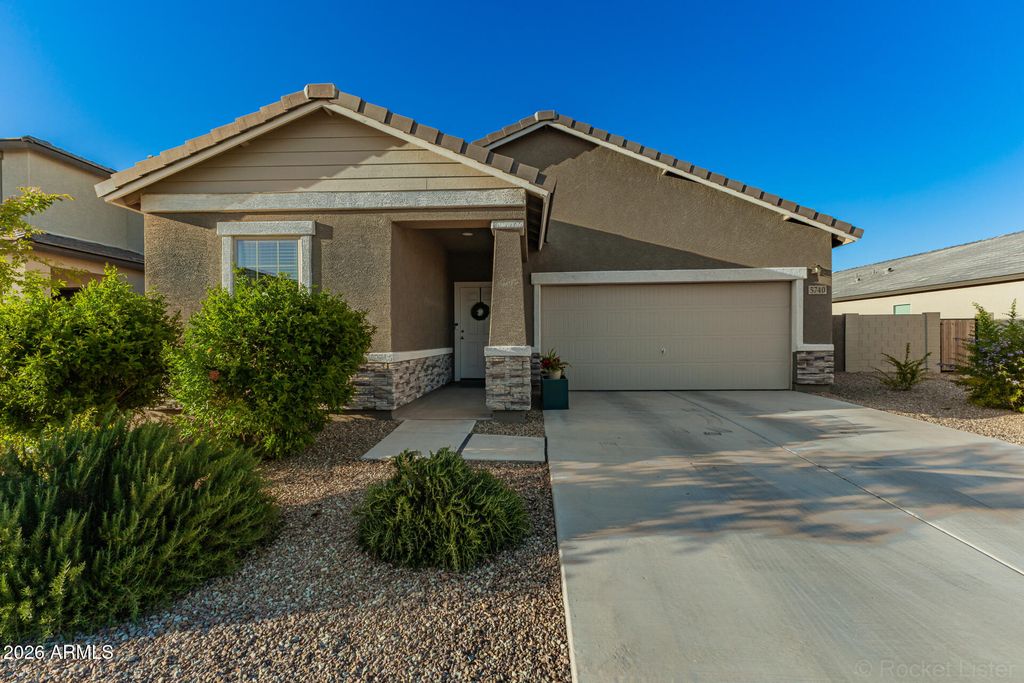 5740 E THETIS Drive, Florence, AZ 85132