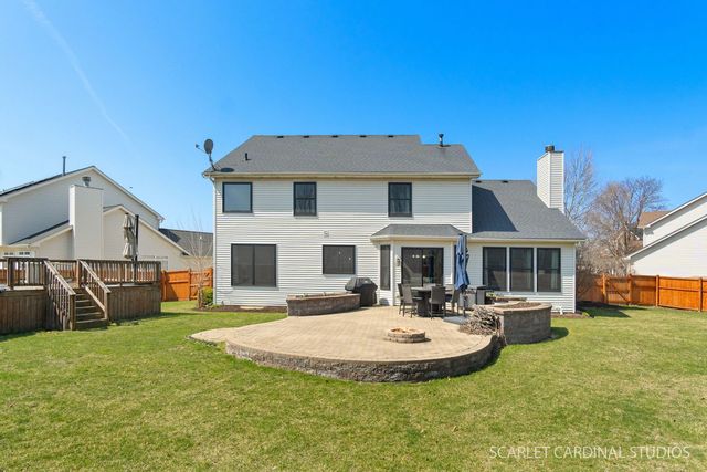 1948 Barrington Court, Aurora, IL 60503