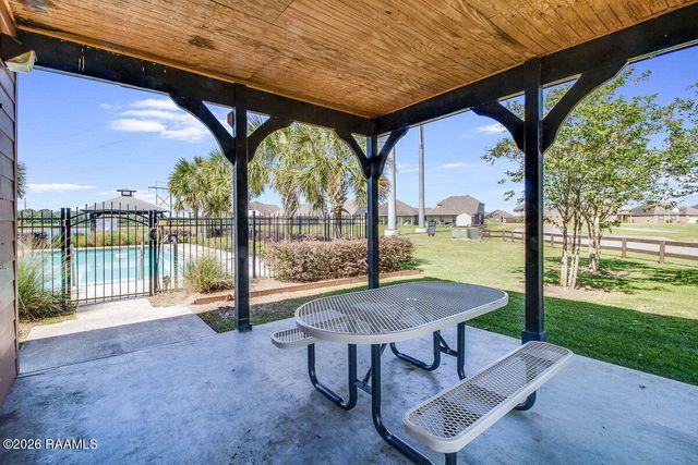 109 Pastoral View Drive, Rayne, LA 70578