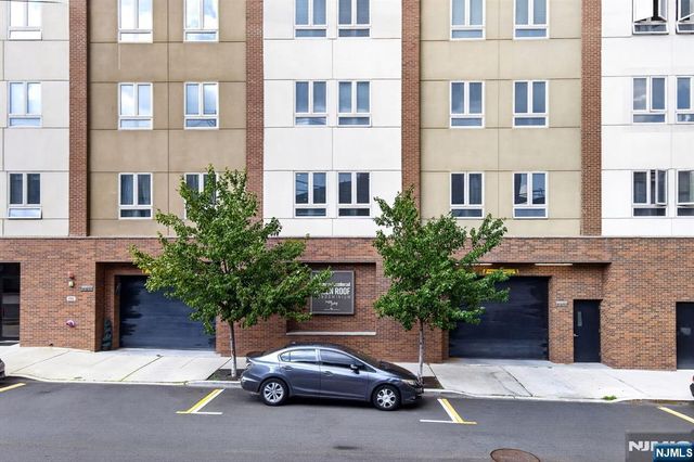 62 69th Street 203, Guttenberg, NJ 07093