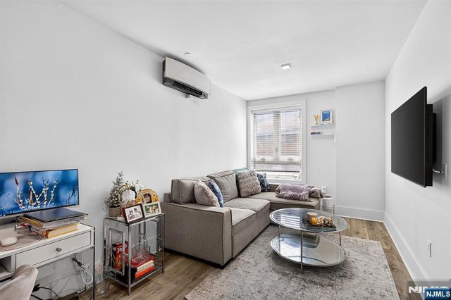 62 69th Street 203, Guttenberg, NJ 07093