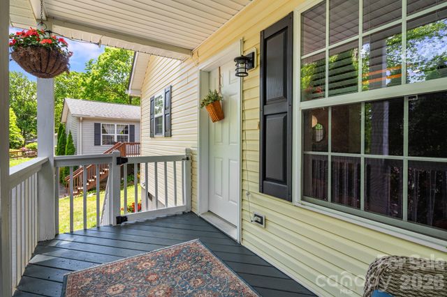 112 Shadowlawn Drive, Asheville, NC 28806