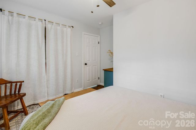 112 Shadowlawn Drive, Asheville, NC 28806