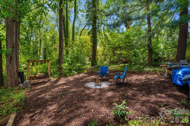 112 Shadowlawn Drive, Asheville, NC 28806