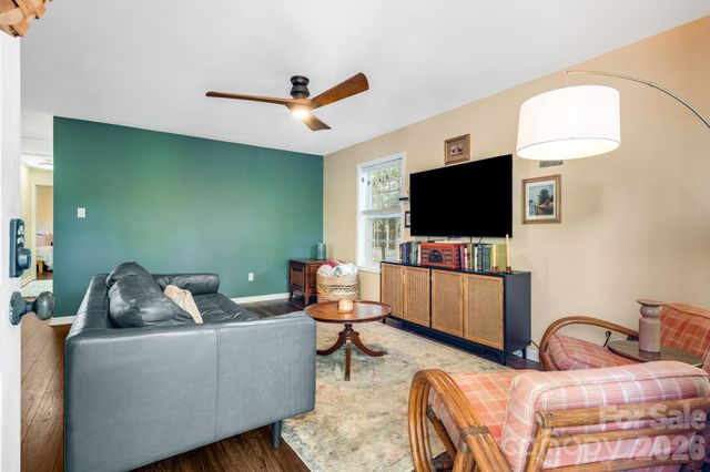 112 Shadowlawn Drive, Asheville, NC 28806