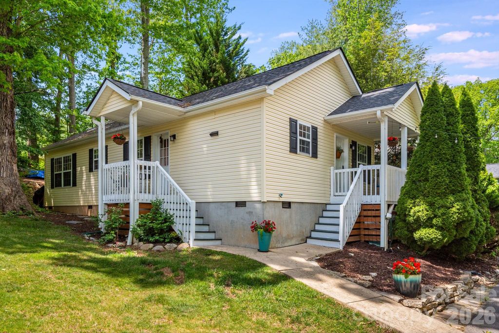 112 Shadowlawn Drive, Asheville, NC 28806