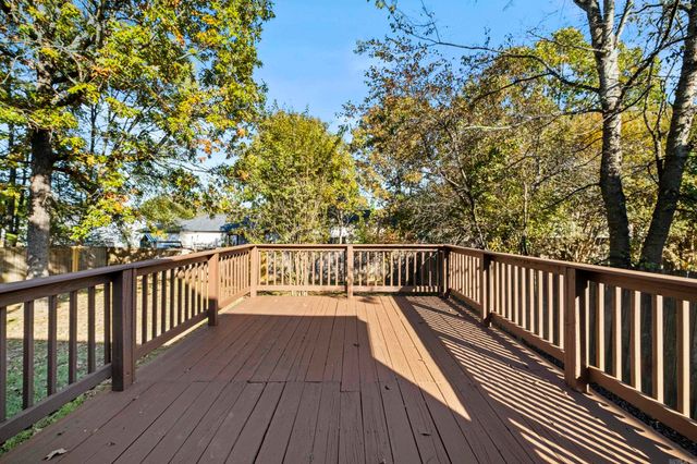 24 Zircon Drive, Maumelle, AR 72113