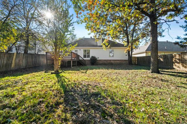 24 Zircon Drive, Maumelle, AR 72113