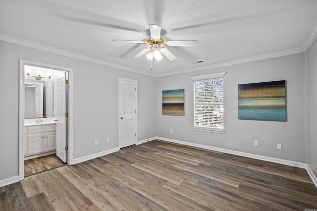 24 Zircon Drive, Maumelle, AR 72113