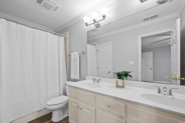 24 Zircon Drive, Maumelle, AR 72113