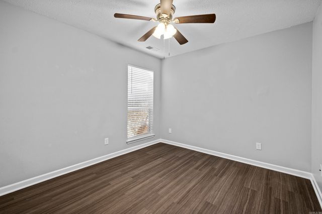 24 Zircon Drive, Maumelle, AR 72113