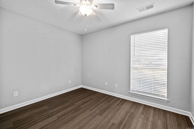 24 Zircon Drive, Maumelle, AR 72113