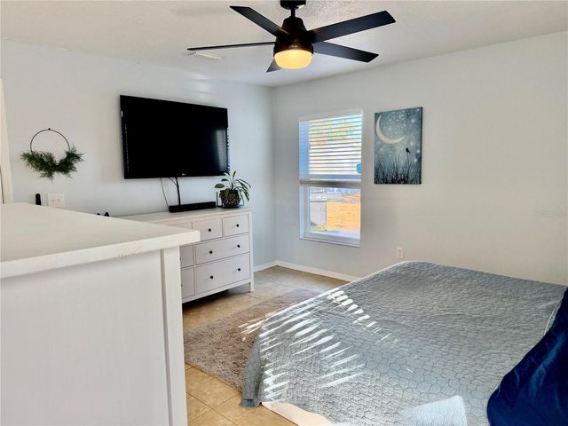 917 WINTER GARDEN DRIVE, Sarasota, FL 34243