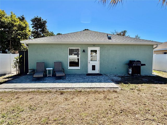 917 WINTER GARDEN DRIVE, Sarasota, FL 34243
