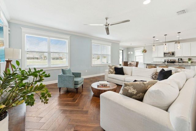 18799 HENEQUEN LANE SE, Spring Hill, FL 34610