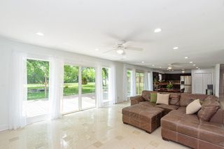 6811 Cemetary Road, Manvel, TX 77578