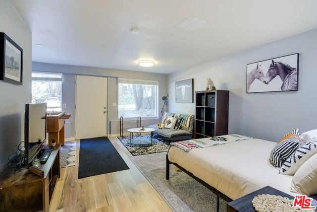 874 Fern Drive, Crestline, CA 92325