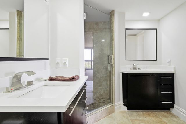 1900 Consulate Place 1005, West Palm Beach, FL 33401