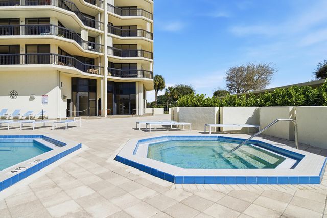 1900 Consulate Place 1005, West Palm Beach, FL 33401