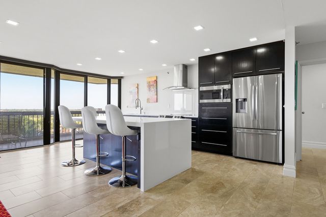 1900 Consulate Place 1005, West Palm Beach, FL 33401