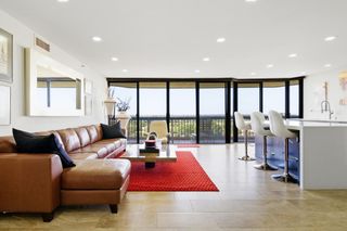 1900 Consulate Place 1005, West Palm Beach, FL 33401