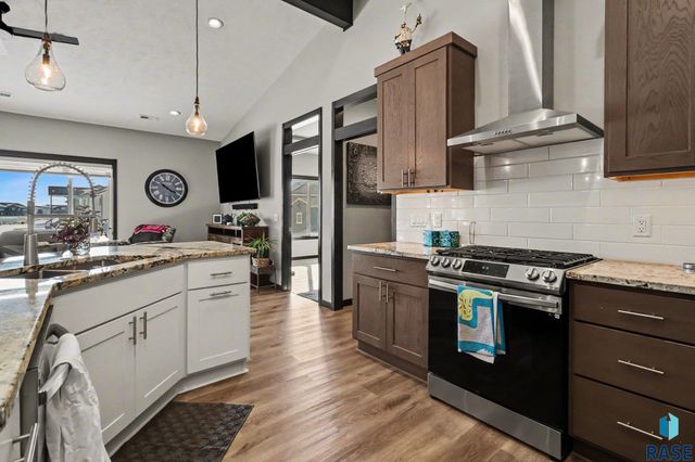 2430 N Main Ave Avenue, Tea, SD 57064