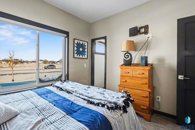 2430 N Main Ave Avenue, Tea, SD 57064