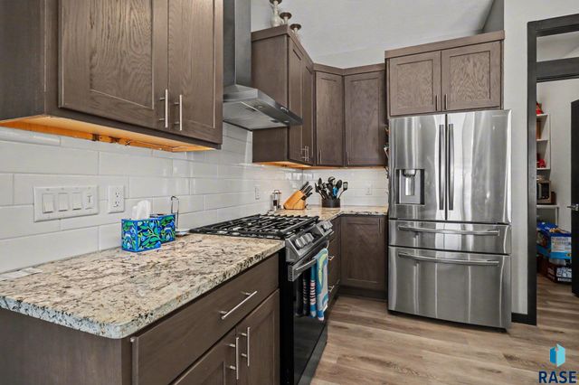 2430 N Main Ave Avenue, Tea, SD 57064