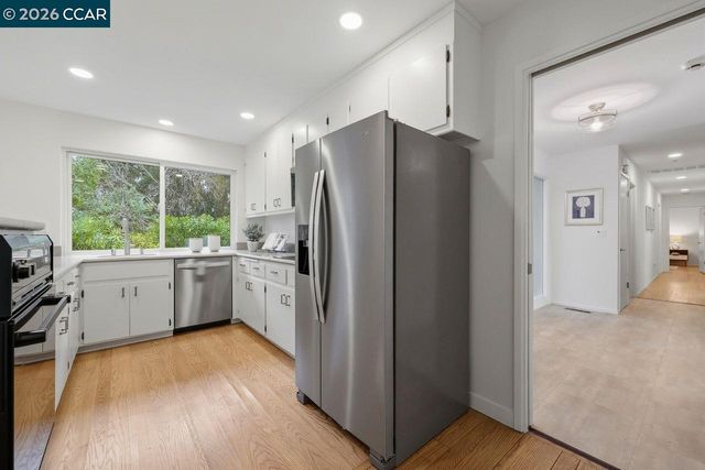 3927 Woodside Ct, Lafayette, CA 94549